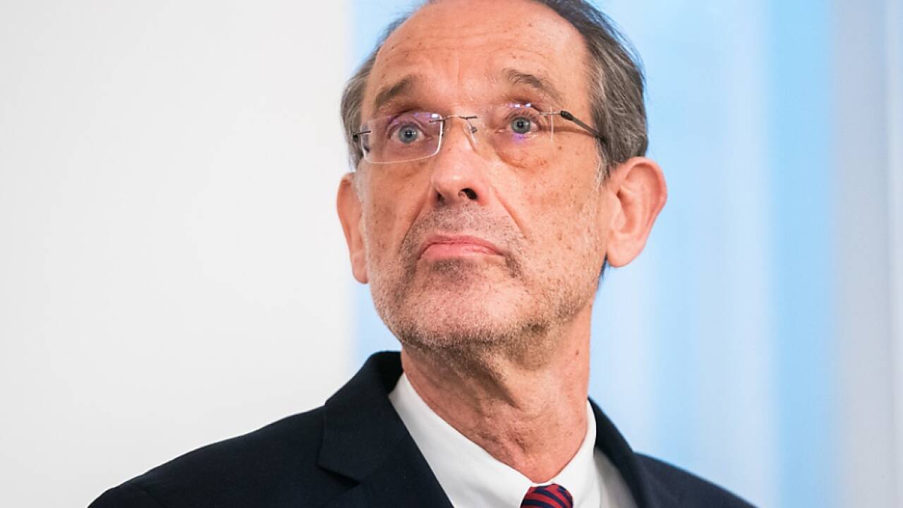 Minister Faßmann musste die Rückkehr in die Klasse erneut verschieben. 