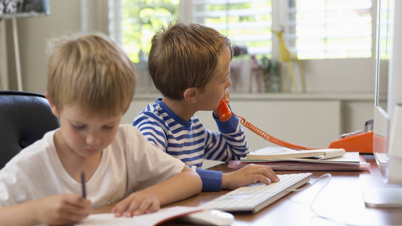Kinder im Fernunterricht und Homeoffice – keine leichte Aufgabe.  