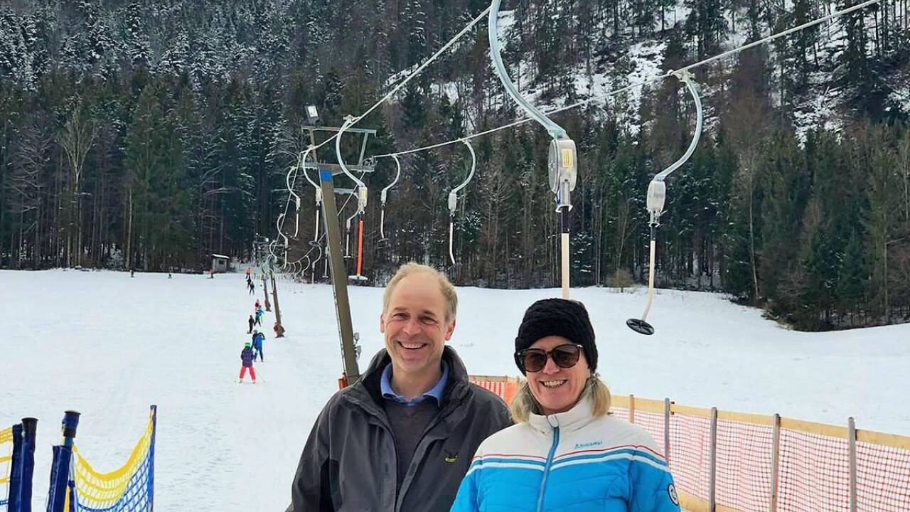 Wolfgang und Sabine Scharf sind glücklich, den Laimerlift gekauft zu haben. Die Anlage hätte abgerissen werden sollen. 