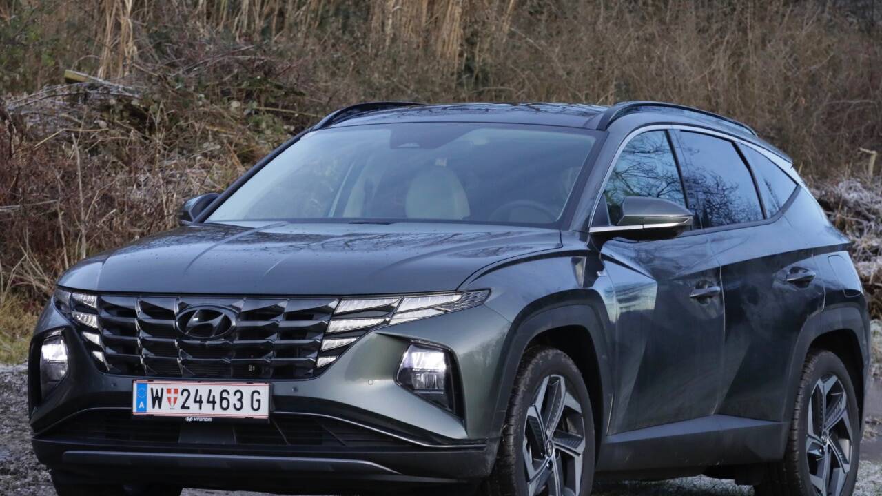 Vor allem dank der spektakulären LED-Frontpartie ein Hingucker: Hyundai Tucson. 