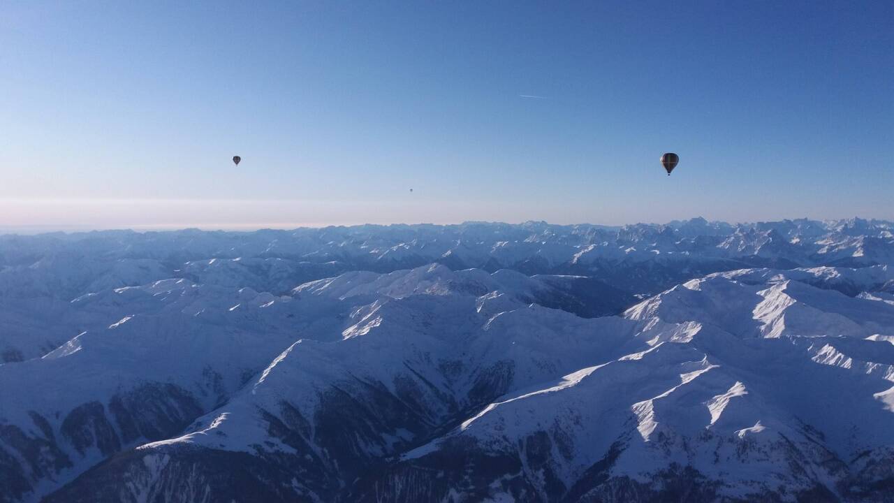Noch einmal ein Blick zurück auf die weißen Berge ... 