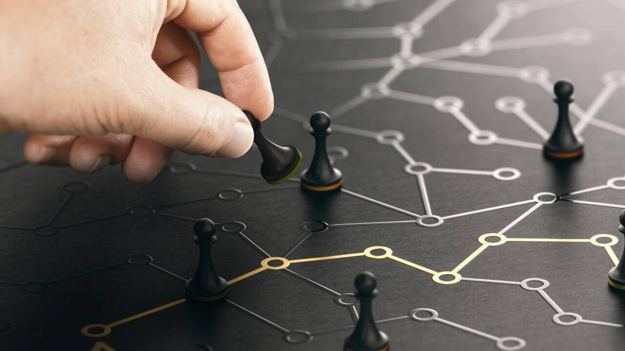 In agil ausgerichteten Unternehmen sind die Mitarbeitenden anspielbar und kreativ.  In agil ausgerichteten Unternehmen sind die Mitarbeitenden anspielbar und kreativ.