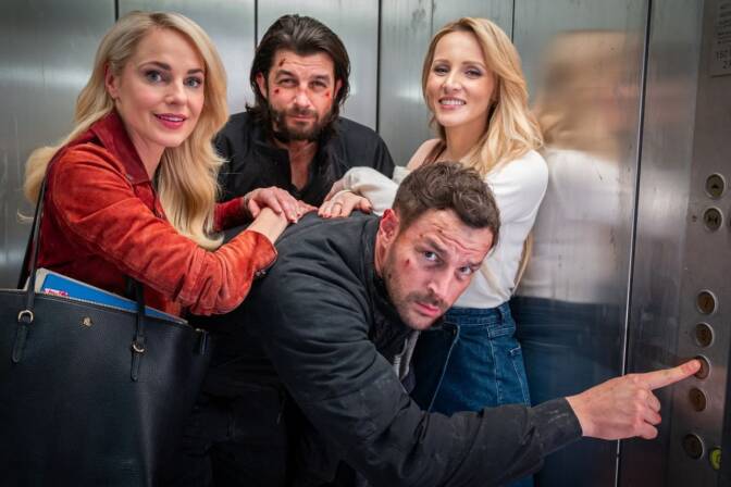 Freuen Sie sich auf die Fortsetzung der über 100.000 Besucher:innen zählenden Hit-Komödie „Pulled Pork“ mit den zwei Superstars. 