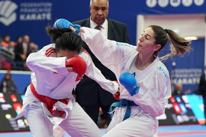 Lejla Topalovic (r.) teilte kräftig aus. 