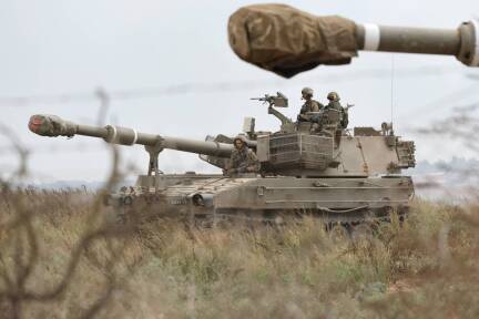 Israelische Panzer sind an der Grenze zum Gazastreifen aufgefahren.  