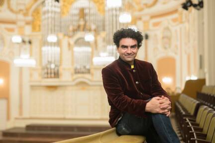 Rolando Villazón inszeniert 2026 Mozarts „Zauberflöte“.  