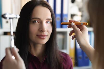 Künftig soll es in Österreich eine bessere Gesundheitsversorgung für Frauen geben, statt einer Medizin für alle, die vorwiegend für Männer gemacht und an Männern getestet wurde.  