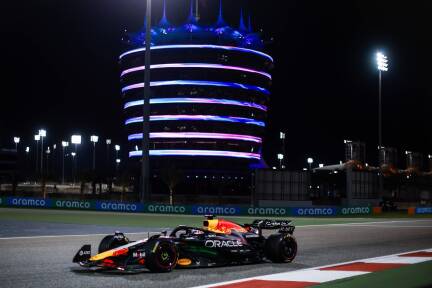 Für Weltmeister Max Verstappen beginnt eine neue Saison mit viel Ungewissheit. 