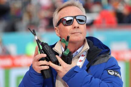 Der frühere FIS-Renndirektor Walter Hofer gestaltete über 28 Jahre den Skisprungsport. Auch er ist nachdenklich geworden. 