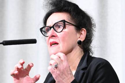 Intendantin Elisabeth Schweeger 