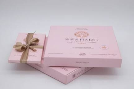 SISIS-FINEST - eine exquisite Schokolade, die Genuss und Schönheit vereint! 