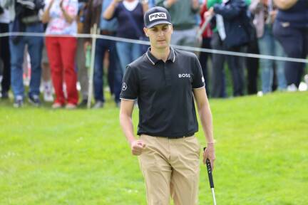 Lokalmatador Matthias Schwab erwischte einen guten Auftakt vor vielen Fans. Am Freitag legte er eine solide zweite Runde nach - der Cut dürfte geschafft sein als bester heimischer Starter.  