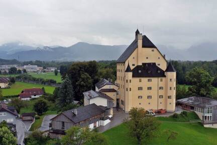 Die drei letzten Nonnen sind in ihr früheres Kloster Goldenstein in Elsbethen zurückgekehrt. Sie wollen nicht in der Seniorenresidenz in Oberalm leben. 