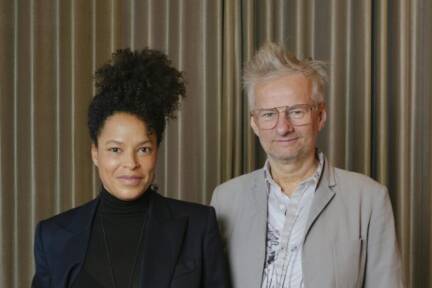 Das neue Führungsduo Isabel Lewis und Rio Rutzinger in freudiger Erwartung 