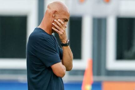 Trainer Thomas Letsch war die Enttäuschung ins Gesicht geschrieben. 