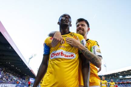 Mutandwa traf vor der Pause doppelt 
