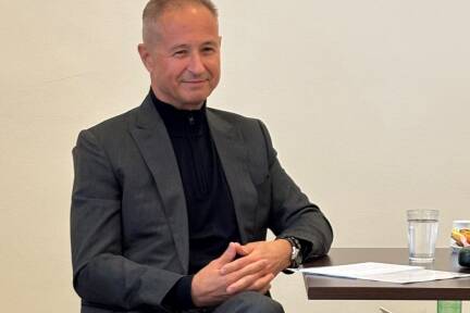 Alfred Stern. 