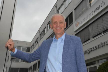 Der diplomierte Informatiker und promovierte Ökonom Siegfried Reich ist seit 2003 Alleingeschäftsführer von Salzburg Research.  