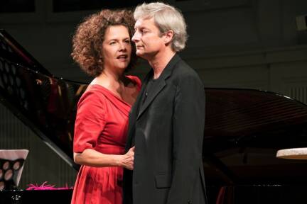 Angelika Kirchschlager und Alfred Dorfer. Klassik trifft auf Komik. 