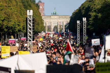 Demo wendet sich gegen Israels Kriegspolitik 