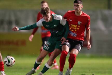 Timo Barkmann (links) schoss Eugendorf zum Sieg in der Salzburger Liga. 