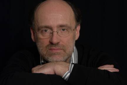 Walter Kobera gibt Intendanz ab 
