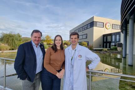 Familiensache: Neben Firmeneigentümer Helmut Gstöhl sind auch Tochter Michaela Chevant-Gstöhl und ihr Mann Timothée Chevant im Unternehmen. 