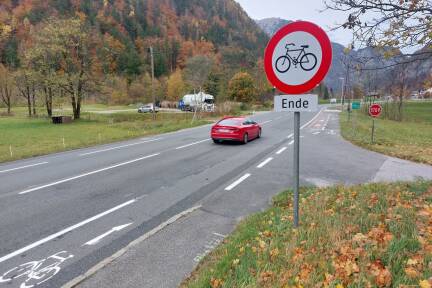 Das Shuttle wird eingestellt, das Radfahrverbot aufgehoben. 