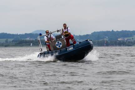 Ein Rettungsboot rückte aus (Archivbild). 
