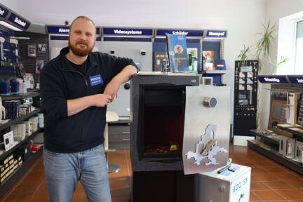 Nikolas Schober von Pichler Sicherheitstechnik. Anfang des Jahres habe das Geschäft in Maxglan viele Tresore verkauft. Aktuell sei die Nachfrage moderat. 