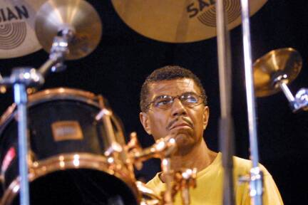 Jack De Johnette, 2001 live in Aktion in Marciac. 