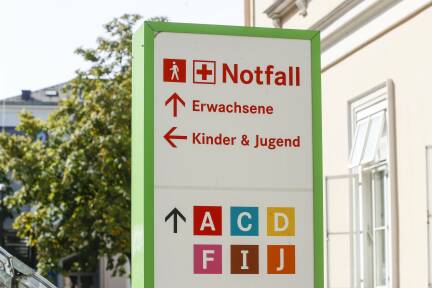 Der Mann wurde Ende März mit einem herzchirurgischen Notfall ins Landeskrankenhaus gebracht. 