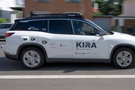 Selbstfahrende Autos verunsichern derzeit noch die Bevölkerung 