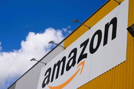 Amazon baut wegen KI in Verwaltung um 