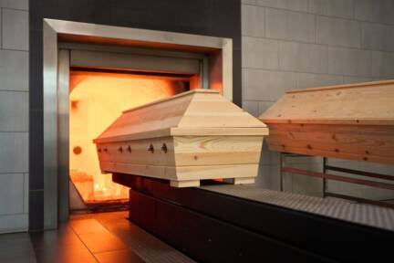 Die Kremation wird - nicht zuletzt aus Kostengründen - immer beliebter 