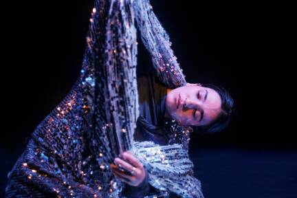 Wieder im Toihaus zu sehen: „Flow“ – Tanz & Barockmusik für jedes Alter ab 1 Jahr. 