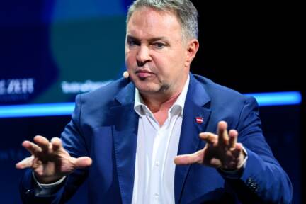 Medienminister Babler will die Medienförderung neu strukturieren 