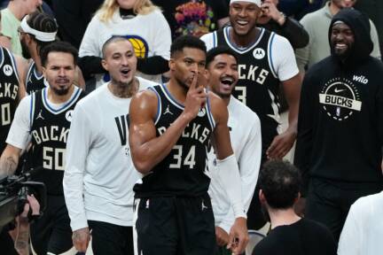 Antetokounmpo nach seinem Siegeswurf mit der Schlusssirene 