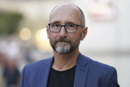 Der österreichische Autor Heinrich Steinfest liest beim Krimifest „peng!“. 