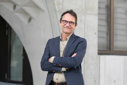 Der studierte Geologe Bernhard Fügenschuh steht seit einem Jahr der Universität Salzburg vor. 