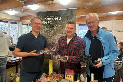 Harald Herdin, Torsten Kaffka und Erwin Fellner (v. l.) vom 1. Salzburger Modelleisenbahnclub. 