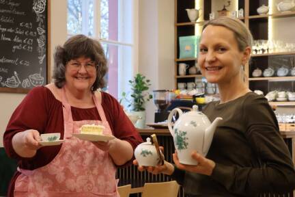 Bettina Fleiss und Claudia Lämmermeyer im Frida Bistro. 