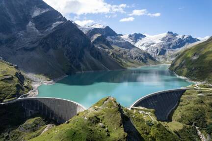Blick auf den Stausee Moserboden in der VERBUND Kraftwerksgruppe Kaprun. 