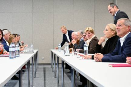 Gewerkschaft und WKÖ erwarten lange Verhandlungen 