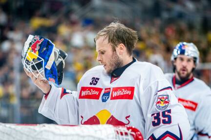 Salzburg-Keeper Atte Tolvanen erlebte einen schwierigen Abend. 