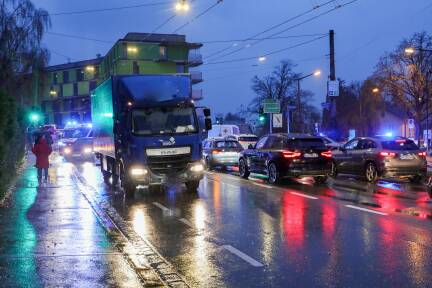 Der Unfall ereignet sich nahe der Christian-Doppler-Klinik. 