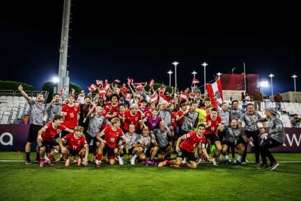 Österreichs gefeierte U17-Auswahl nimmt es nach dem Aufstieg ins WM-Achtelfinale nun mit England auf. 