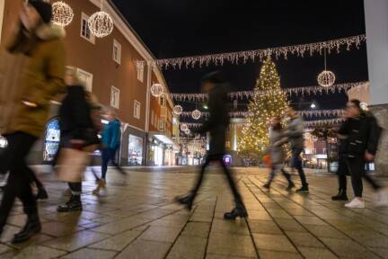 Geschenkeausgaben sollen heuer von 2,33 auf 2,35 Mrd. Euro steigen 
