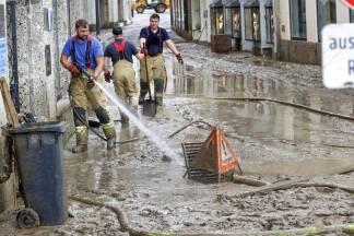 In Hallein wird nun aufgeräumt. 