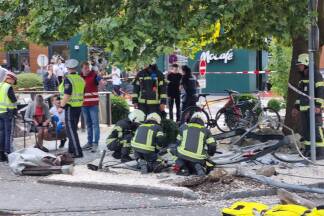 Beim McDonald’s-Restaurant in der Alpenstraße kam es zu einem Unfall mit mehreren Verletzten. 
